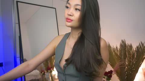 kim online show from 02.08.25