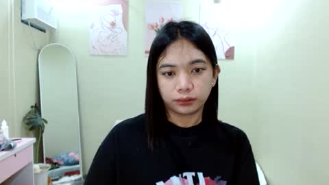 lovelypetitebigcock online show from 05.06.26