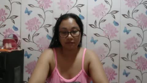 Snapshot of lovelyquey chatting on 12.06.24 Angelquey online show from 12.06.24