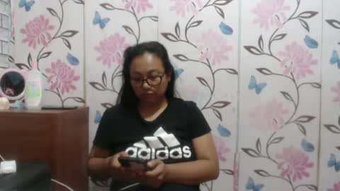 Snapshot of lovelyquey chatting on 01.12.25 Angelquey online show from 01.12.25