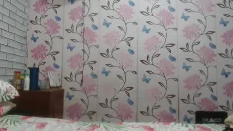 Snapshot of lovelyquey chatting on 02.22.25 Angelquey online show from 02.22.25