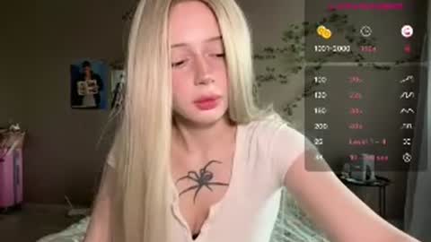 Snapshot of lovelyrachel__ chatting on 07.30.26 LovelyRachel online show from 07.30.26