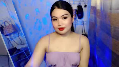 Snapshot of lovelyrhean chatting on 05.03.26 Rhean online show from 05.03.26