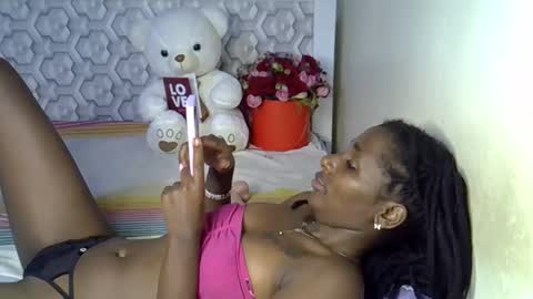 lovelytin online show from 02.15.26