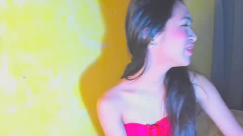Snapshot of lovemarie19x chatting on 03.22.26 pauleen online show from 03.22.26