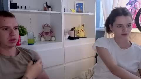 Max and Mia online show from 06.28.26