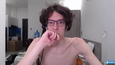 LovesomeCookie online show from 11.18.25