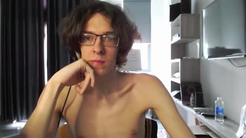 LovesomeCookie online show from 02.09.26