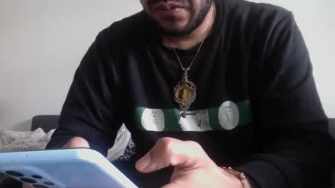 Snapshot of lovesounddistortion25 chatting on 10.15.25 lovesounddistortion25 online show from 10.15.25