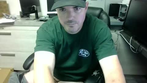 Snapshot of lovetofps chatting on 01.04.25 Love2Game online show from 01.04.25