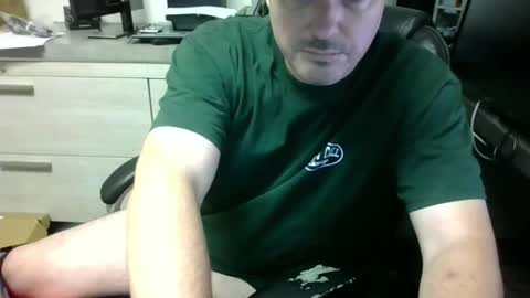 Snapshot of lovetofps chatting on 01.20.25 Love2Game online show from 01.20.25