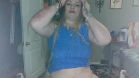 lovetubes101 online show from 02.17.26