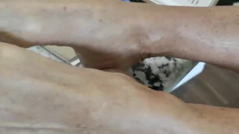 Snapshot of lovingcouple1969 chatting on 03.11.26 lovingcouple1969 online show from 03.11.26