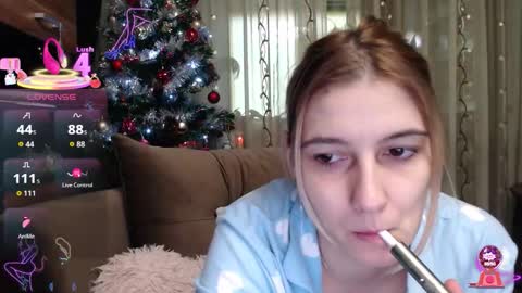 Antonia online show from 12.22.25