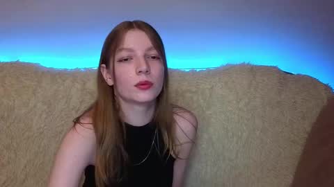 Snapshot of lovirss chatting on 02.21.25 lovirss online show from 02.21.25