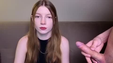 Snapshot of lovirss chatting on 11.28.25 lovirss online show from 11.28.25