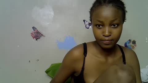 Snapshot of lovly_lastborn1 chatting on 05.13.26 lovly_lastborn1 online show from 05.13.26