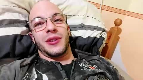 Snapshot of lshot_d chatting on 12.21.24 Lshot D online show from 12.21.24