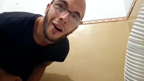 Snapshot of lshot_d chatting on 09.11.25 Lshot D online show from 09.11.25