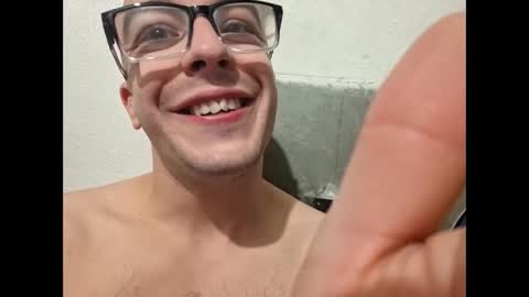 Snapshot of lshot_d chatting on 01.17.26 Lshot D online show from 01.17.26