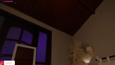 Snapshot of lua_ferch_ chatting on 12.19.24 ---Goys incredible photographs online show from 12.19.24