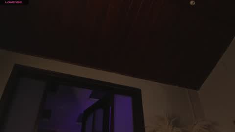 Snapshot of lua_ferch_ chatting on 01.06.25 ---Goys incredible photographs online show from 01.06.25