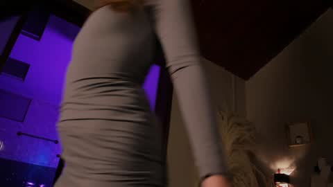 Snapshot of lua_ferch_ chatting on 01.23.25 ---Goys incredible photographs online show from 01.23.25