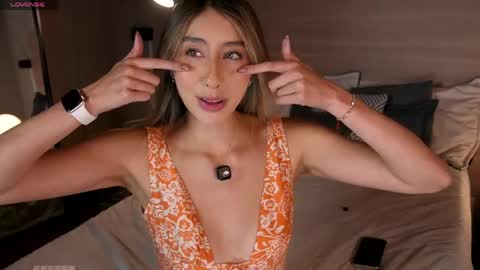 Snapshot of lua_ferch_ chatting on 05.30.26 ---Goys incredible photographs online show from 05.30.26