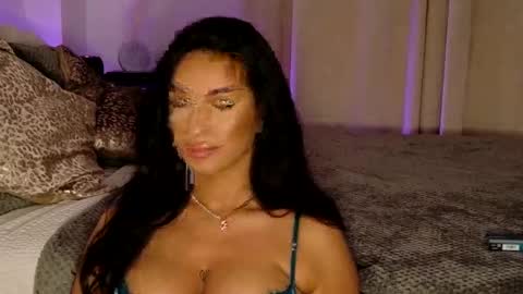 Luana Dess online show from 05.23.26