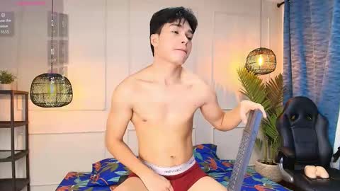 Snapshot of luandy_ chatting on 11.11.25 lUAN online show from 11.11.25