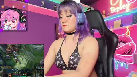 Snapshot of luaneter chatting on 02.09.26 Luan online show from 02.09.26