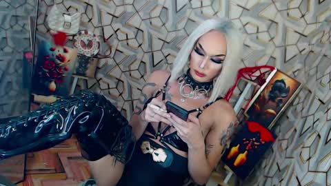 Snapshot of lubottarrah chatting on 03.02.25 DEMONYETA LA TARRAH online show from 03.02.25