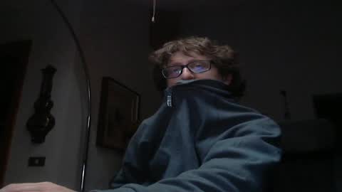 Snapshot of luca78_78 chatting on 04.12.26 luca78 online show from 04.12.26