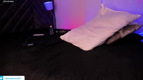 Luca Ferrer online show from 01.23.25