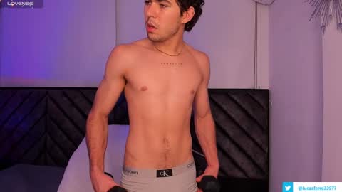 Luca Ferrer online show from 02.05.25