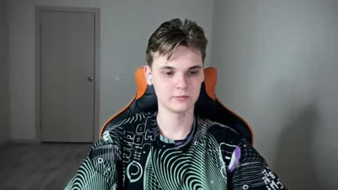 Lucas Gill online show from 12.30.24