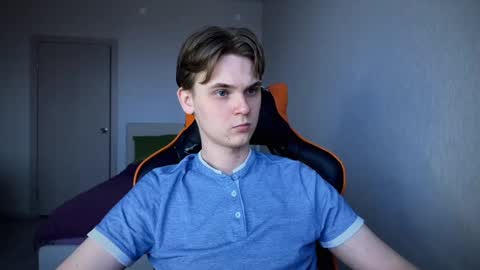 Lucas Gill online show from 03.06.25