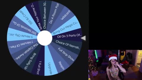 Snapshot of lucas_jacobs chatting on 12.16.24 LucasJacobs online show from 12.16.24