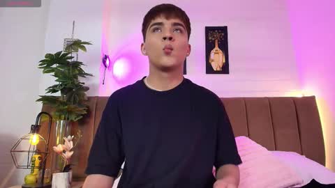 Lucas lovee online show from 02.19.26