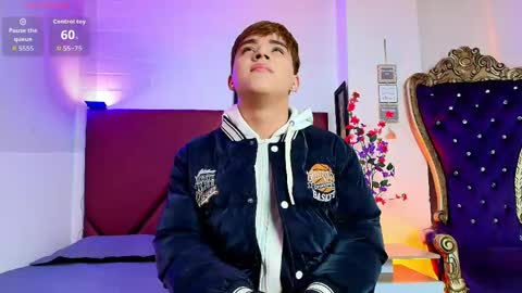 Lucas lovee online show from 05.10.26