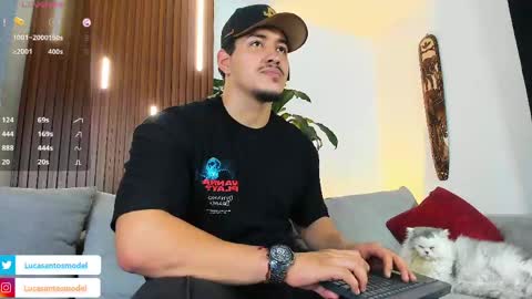 LUCA SANTOS online show from 05.03.26