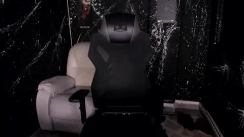 Lucas online show from 07.06.26