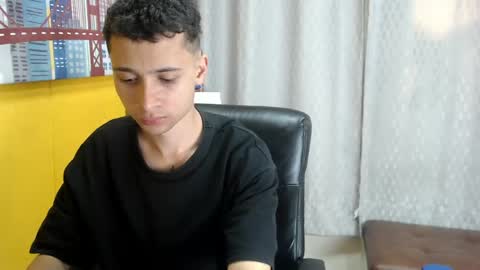 Snapshot of lucasssmith11 chatting on 05.27.26 LucassSmith11 online show from 05.27.26
