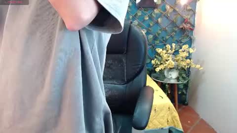 Snapshot of lucasssmith11 chatting on 06.18.26 LucassSmith11 online show from 06.18.26