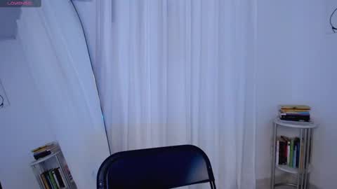 Lucia online show from 02.10.25