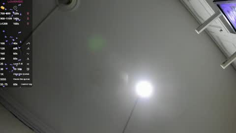 Snapshot of lucia_oregon chatting on 05.23.26 L U C I A online show from 05.23.26