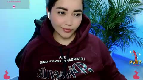 Snapshot of lucia_star_ chatting on 07.19.26 lucia star online show from 07.19.26