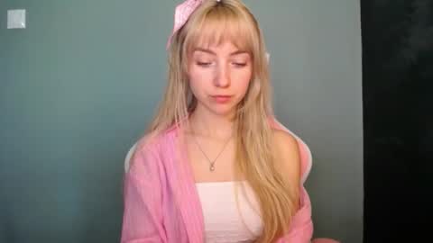 Lucy online show from 04.25.26