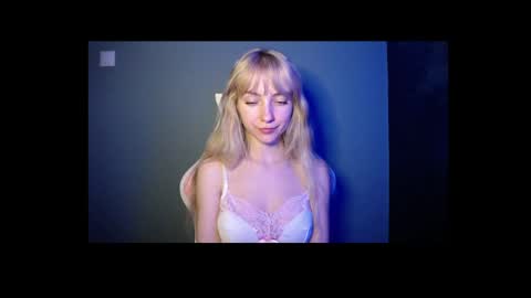 Lucy online show from 05.05.26