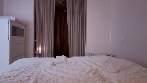 Lucia online show from 11.12.25